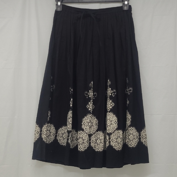 A-Line Skirt Calf Length Black Cream Mandella Print Boho Elastic Waist Pull On - Picture 1 of 9